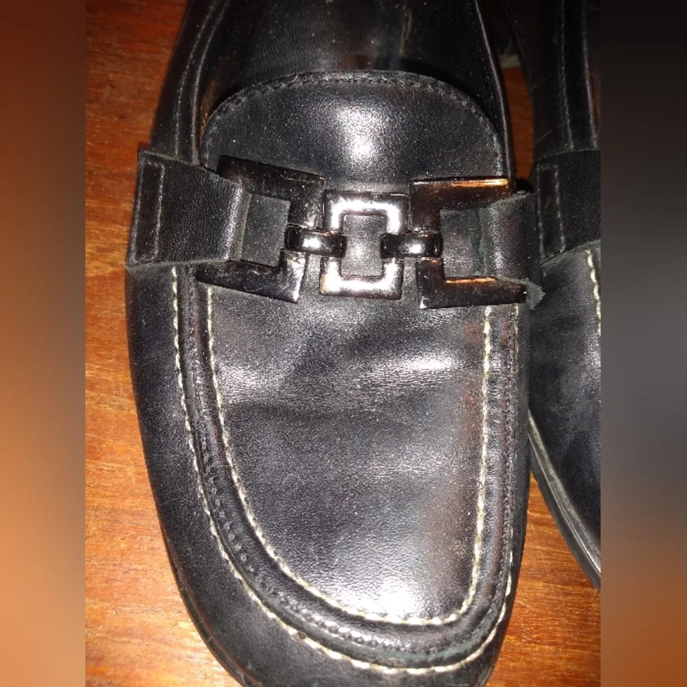 Franco Sarto Women's Black Leather Loafers, Size 8M, Made in Brazil - Picture 2 of 13